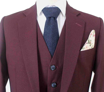 TRAJE DE 3 PIEZAS DE ESTAMPADO OJO DE PERDIZ ROJO VINO