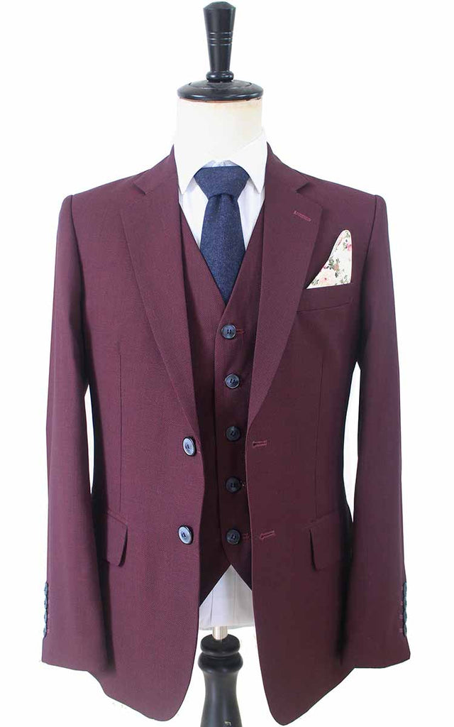 TRAJE DE 3 PIEZAS DE ESTAMPADO OJO DE PERDIZ ROJO VINO