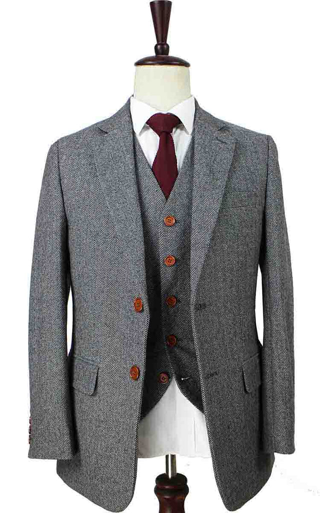 BDtailormade CLASSIC GREY HERRINGBONE TWEED 3 PIECE SUIT - BDtailormade TWEED SUITStweedmaker hockerty menstweedsuit
